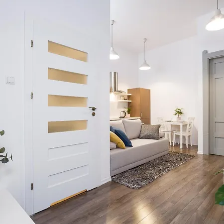 Main Station - 8 Rakowicka Street Apartment Krakow Exterior photo